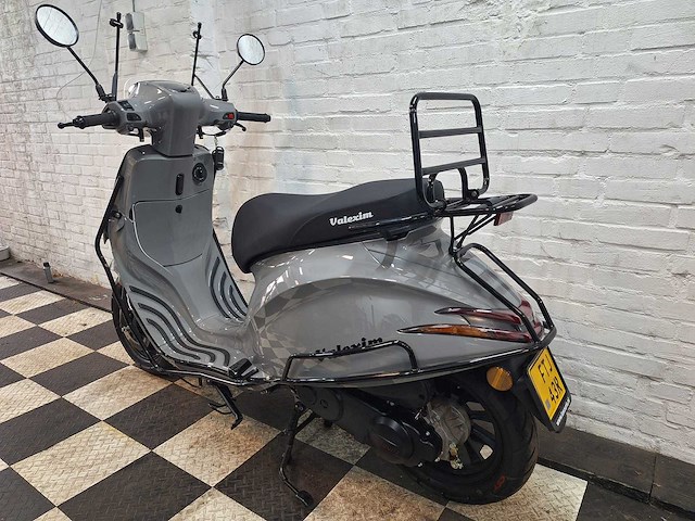 La souris - 45km bromscooter - valexim - scooter - afbeelding 3 van  7