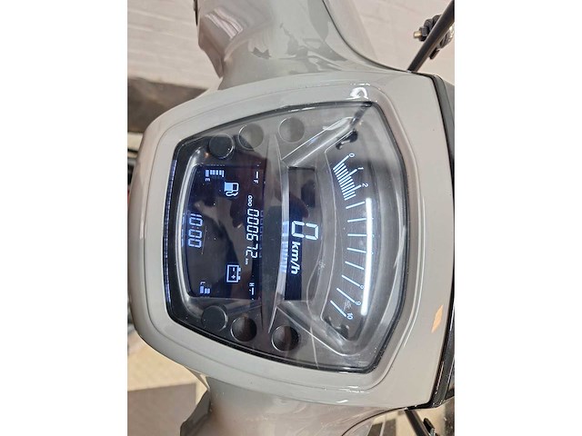 La souris - 45km bromscooter - valexim - scooter - afbeelding 4 van  7