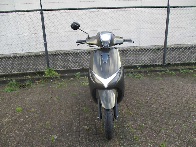La souris - bromscooter - alpha valexim - scooter - afbeelding 7 van  12