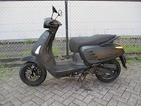 La souris - bromscooter - designo spec. ed. injectie - scooter - afbeelding 1 van  11