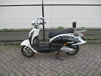 La souris - bromscooter - grande retro two tone - scooter - afbeelding 1 van  11