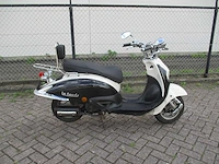 La souris - bromscooter - grande retro two tone - scooter - afbeelding 8 van  11