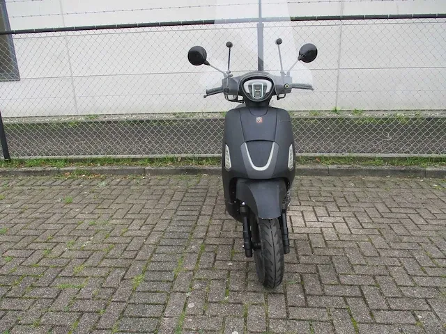La souris - snorscooter - designo spec. ed. - scooter - afbeelding 3 van  9