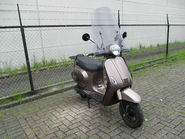La souris - snorscooter - e-sourini - e-scooter - afbeelding 10 van  14