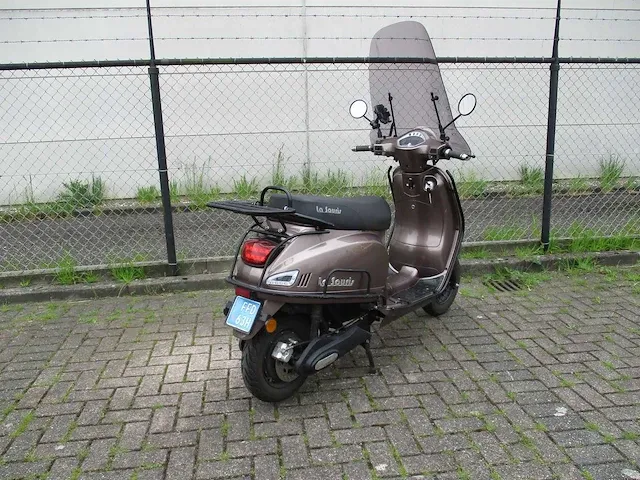 La souris - snorscooter - e-sourini - e-scooter - afbeelding 12 van  14