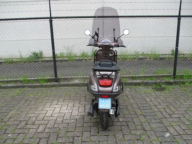 La souris - snorscooter - e-sourini - e-scooter - afbeelding 13 van  14