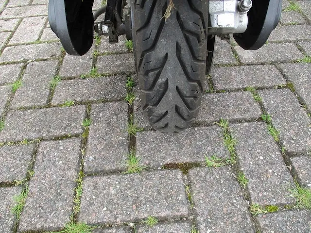 La souris - snorscooter - e-sourini - e-scooter - afbeelding 14 van  14