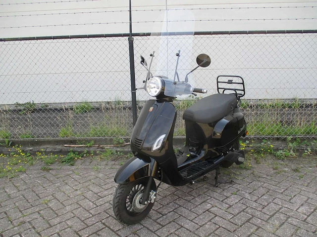 La souris - snorscooter - e-sourini - e-scooter - afbeelding 5 van  12