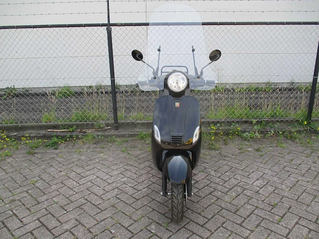 La souris - snorscooter - e-sourini - e-scooter - afbeelding 6 van  12