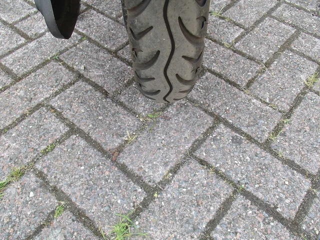 La souris - snorscooter - e-sourini - e-scooter - afbeelding 12 van  12