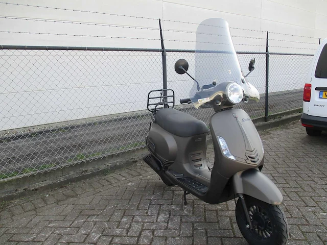 La souris - snorscooter - sourini injectie - scooter - afbeelding 7 van  11