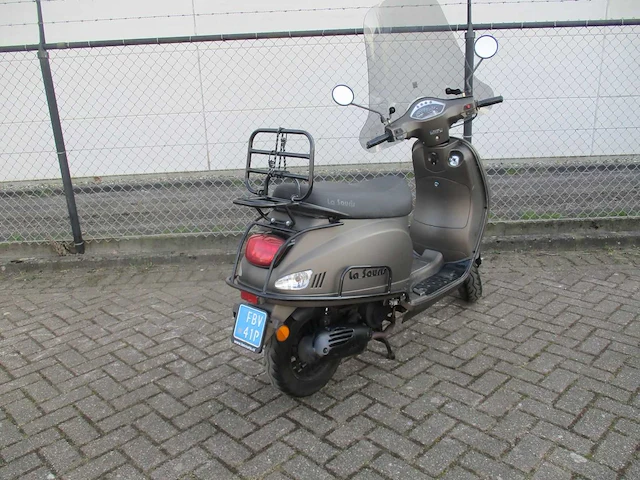 La souris - snorscooter - sourini injectie - scooter - afbeelding 9 van  11