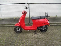 La souris - snorscooter - sourini r riva injectie - scooter - afbeelding 1 van  11