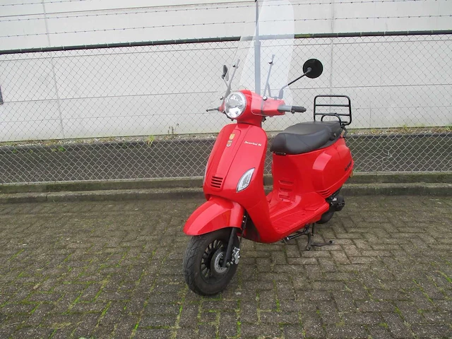 La souris - snorscooter - sourini r riva injectie - scooter - afbeelding 4 van  11