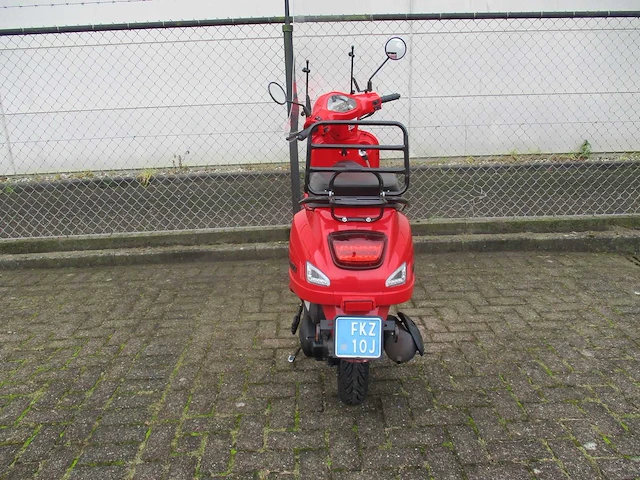 La souris - snorscooter - sourini r riva injectie - scooter - afbeelding 10 van  11