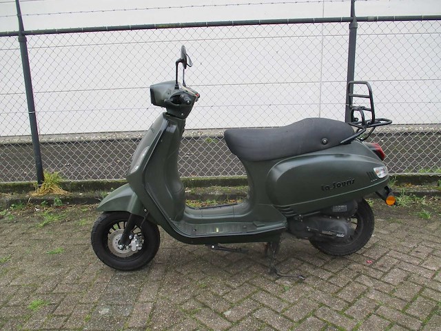 La souris - snorscooter - sourini s sport - scooter - afbeelding 1 van  11