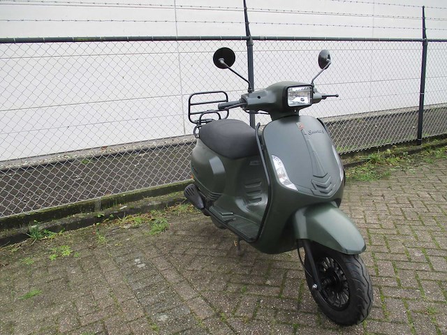 La souris - snorscooter - sourini s sport - scooter - afbeelding 7 van  11