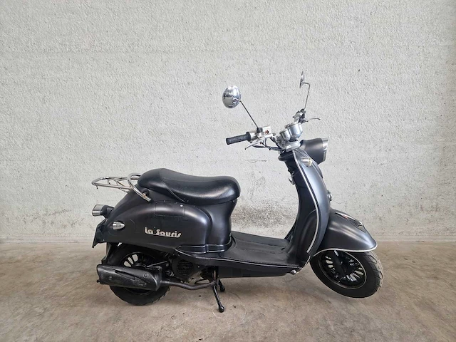 La souris - snorscooter - trendy retro - 4t 25km uitvoering dtn06p - afbeelding 2 van  7