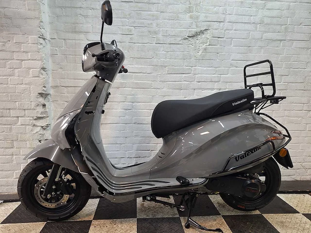 La souris alpha valexim 45 km bromscooter 4takt - afbeelding 1 van  7