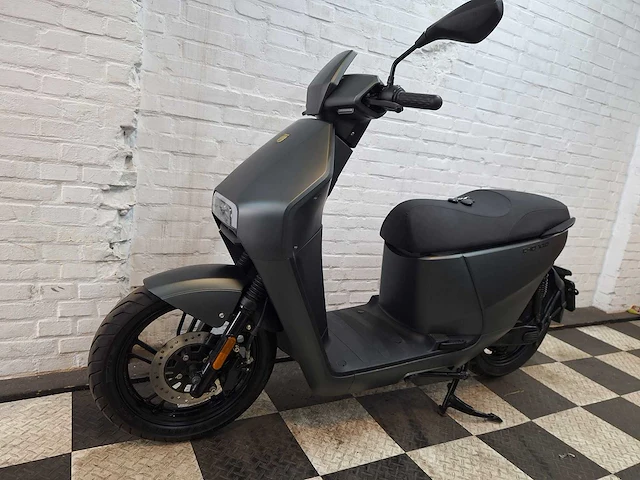 La souris e-id x10 45 km elektrische bromscooter - afbeelding 2 van  8