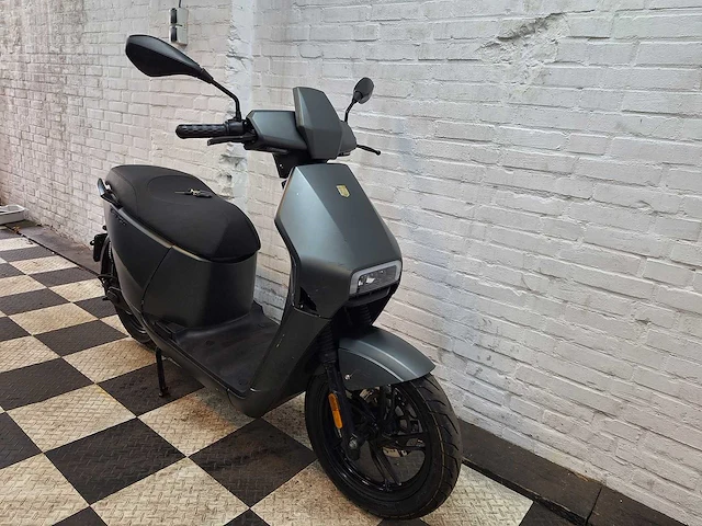 La souris e-id x10 45 km elektrische bromscooter - afbeelding 6 van  8