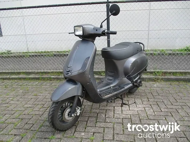 La souris snorscooter vespelini s - afbeelding 2 van  9