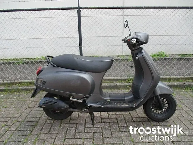La souris snorscooter vespelini s - afbeelding 5 van  9