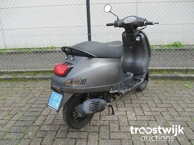 La souris snorscooter vespelini s - afbeelding 6 van  9