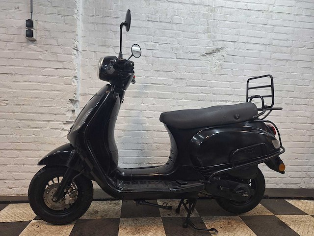 La souris sourini 25 km snorscooter 4takt - afbeelding 1 van  7