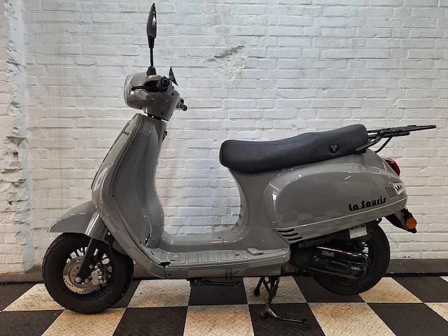 La souris sourini r 45 km bromscooter 4takt - afbeelding 1 van  7