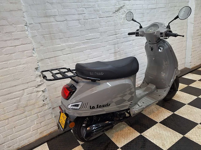 La souris sourini r 45 km bromscooter 4takt - afbeelding 5 van  7