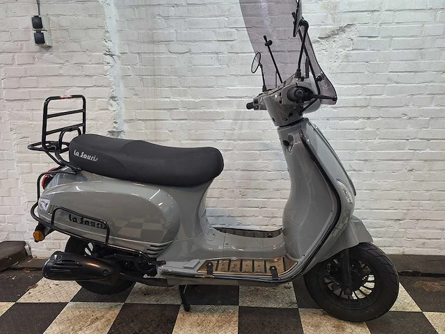 La souris sourini r 45 km bromscooter 4takt - afbeelding 6 van  7