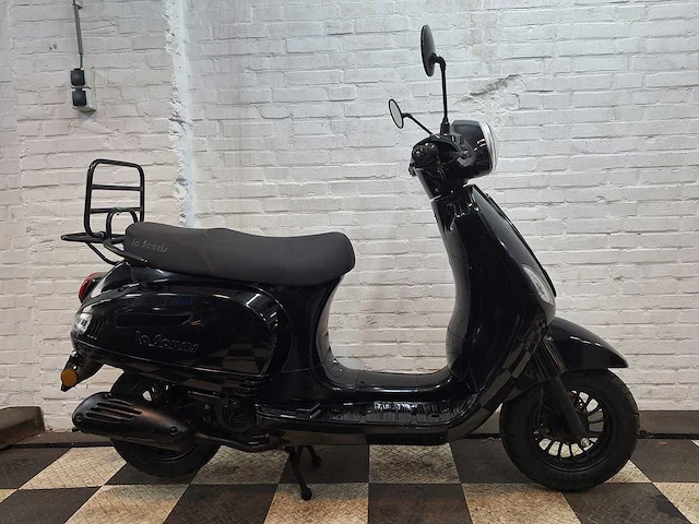 La souris sourini r 45 km bromscooter 4takt - afbeelding 6 van  7