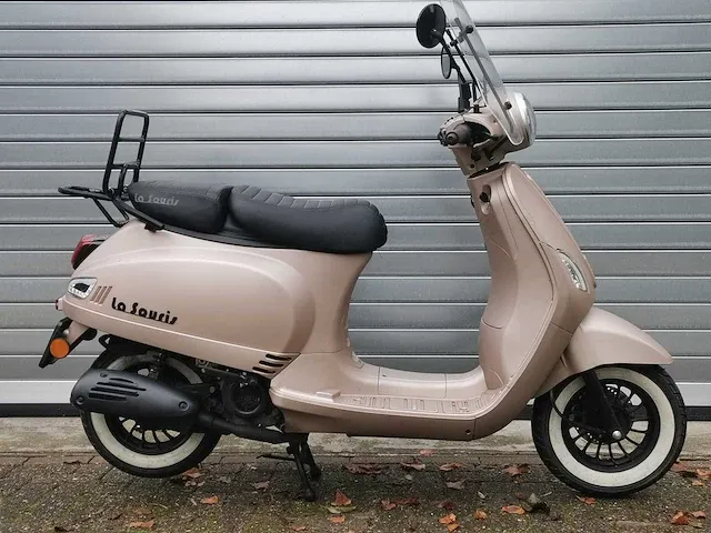 La souris sourini r limited 45 km bromscooter 4takt - afbeelding 6 van  7