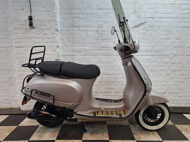 La souris sourini r limited 45 km bromscooter 4takt - afbeelding 6 van  7