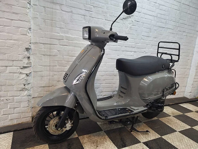 La souris sourini rs 25 km snorscooter 4takt - afbeelding 2 van  7