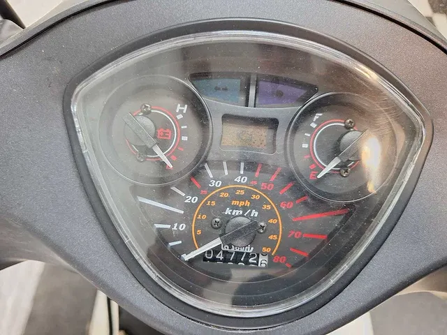La souris sourini rs 45km bromscooter 4-takt - afbeelding 4 van  7
