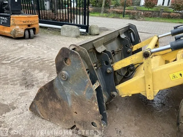 Laadgraafcombinatie new holland, b80b-ss, geel, bouwjaar 2017 - afbeelding 15 van  35