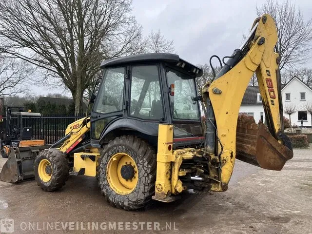 Laadgraafcombinatie new holland, b80b-ss, geel, bouwjaar 2017 - afbeelding 23 van  35
