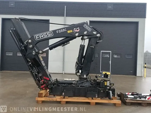 Laadkraan fassi, f235c 2.24e dynamic, bouwjaar 2015 - afbeelding 1 van  33