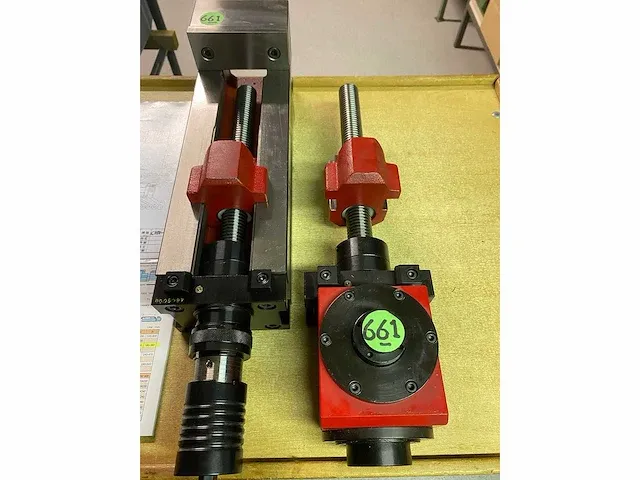 Laagland - chv-130v - machineklem - afbeelding 3 van  5