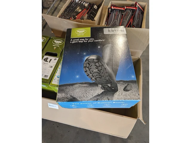 Laarzen en zolen - afbeelding 16 van  19