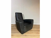 Label - longa - fauteuil - gerard van den berg - afbeelding 11 van  14