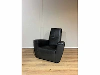 Label - longa - fauteuil - gerard van den berg - afbeelding 4 van  14