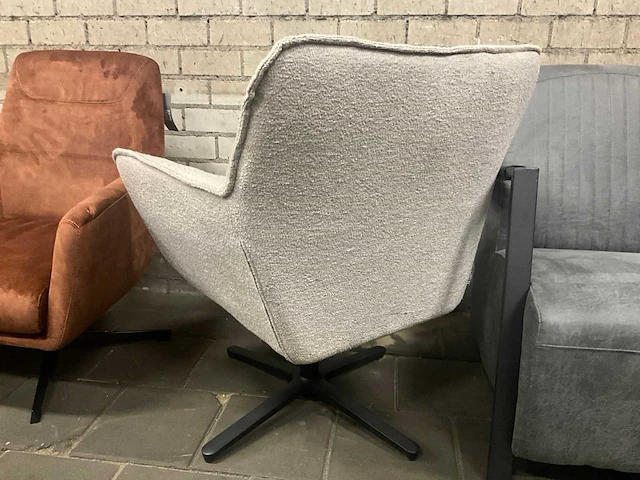 Label 51 draaifauteuil - afbeelding 4 van  6