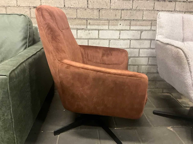 Label 51 draaifauteuil - afbeelding 3 van  4