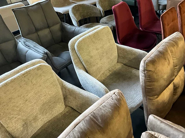 Label 51 partij diverse eetkamerstoelen (16x) - afbeelding 3 van  16