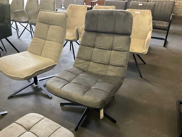 Label51 alvar draaifauteuil + hocker - afbeelding 4 van  9