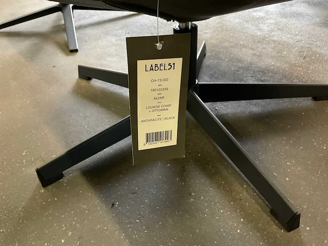 Label51 alvar draaifauteuil + hocker - afbeelding 8 van  9
