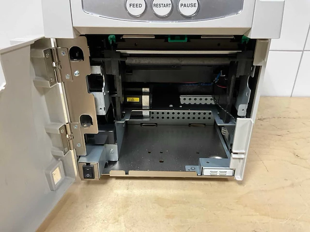 Labelprinter - toshiba - b-sa4tp-gs12-gm-r - afbeelding 3 van  5